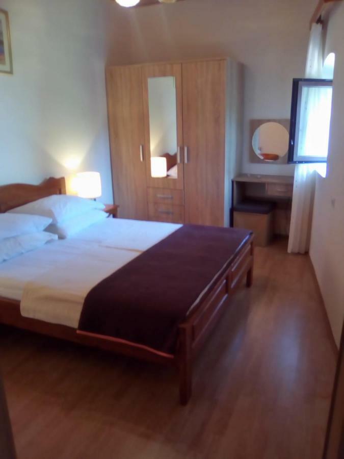 Apartment Castel Bale Kültér fotó